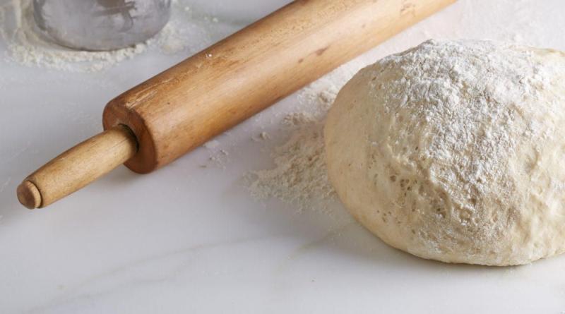 Тесто для вареников с клубникой – 6 рецептов