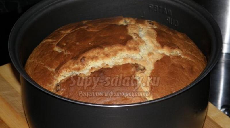 Easter cake in a slow cooker.  Best Recipes