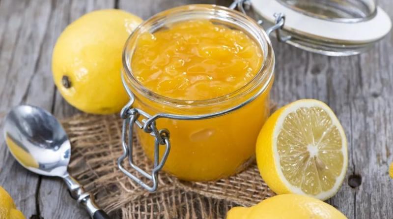 Recette de miel et boisson gingembre-citron, comment ne pas tomber malade